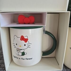 NIB☆ Starbucks × HELLOKITTY Mug